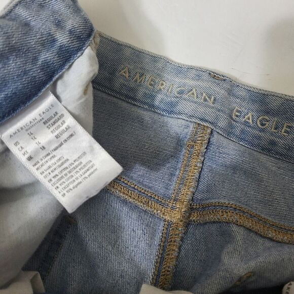 American Eagle Women's Curvy Mom Jeans Size 14 Stretch Distressed Ripped Torn - Picture 7 of 9